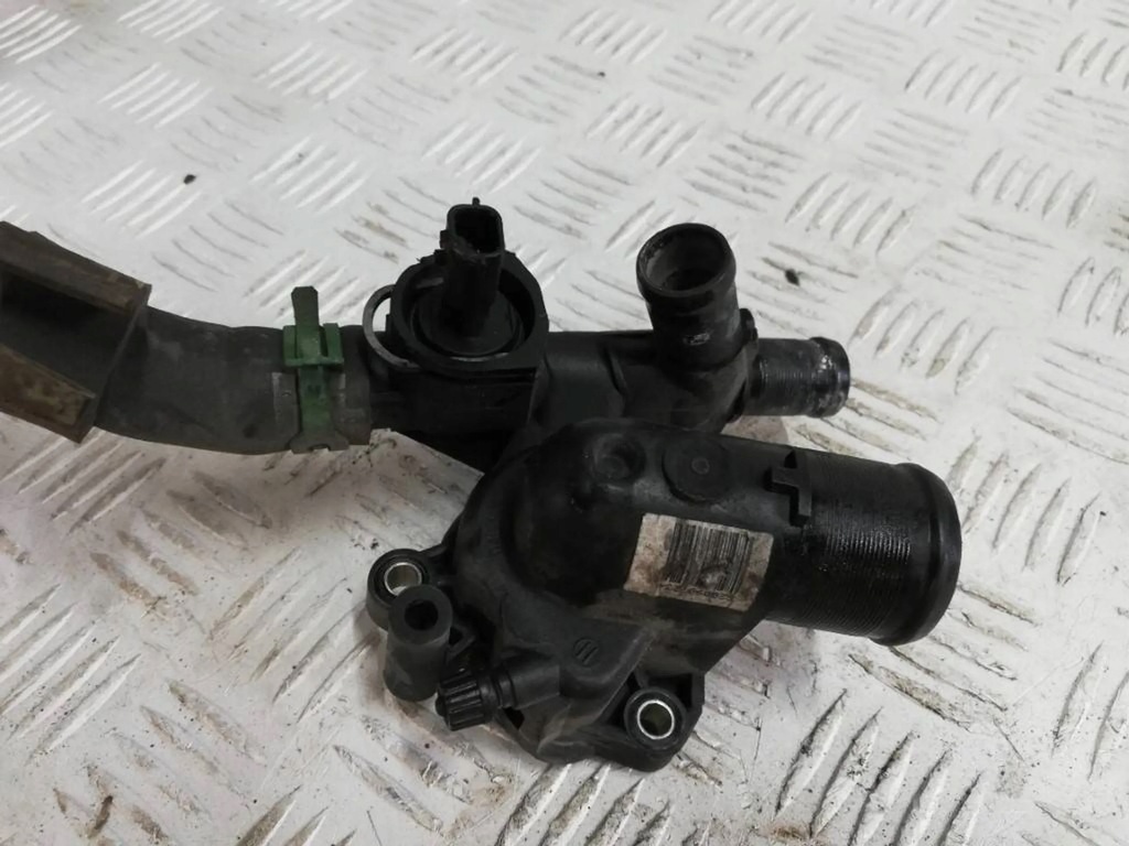 фото №1, Корпус термостата renault laguna iii 2.0 dci