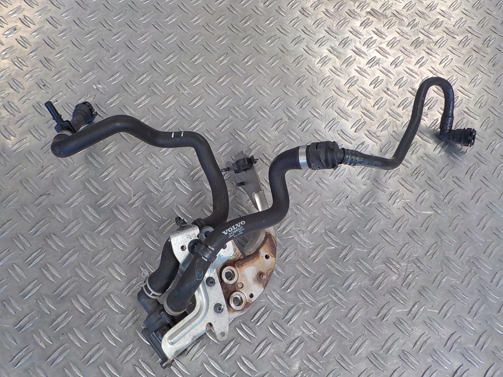 фото №1, Volvo s90 16-19 wąż труба wody +насос 31368537