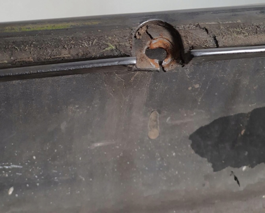 фото №11, Молдинг накладка поріг ліва aston martin rapide