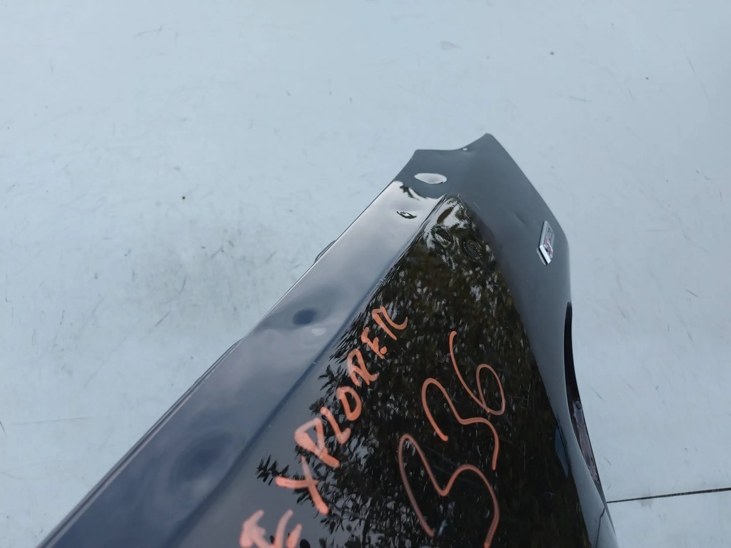 фото №8, Ford explorer vi 6 19- гибрид левый крыло передний перед grad