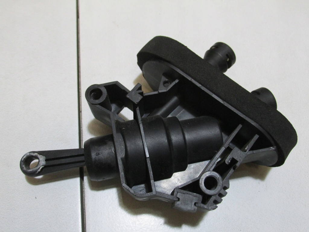 фото №3, Ford оригинальный номер 2s61-7a543-ac насос сцепления