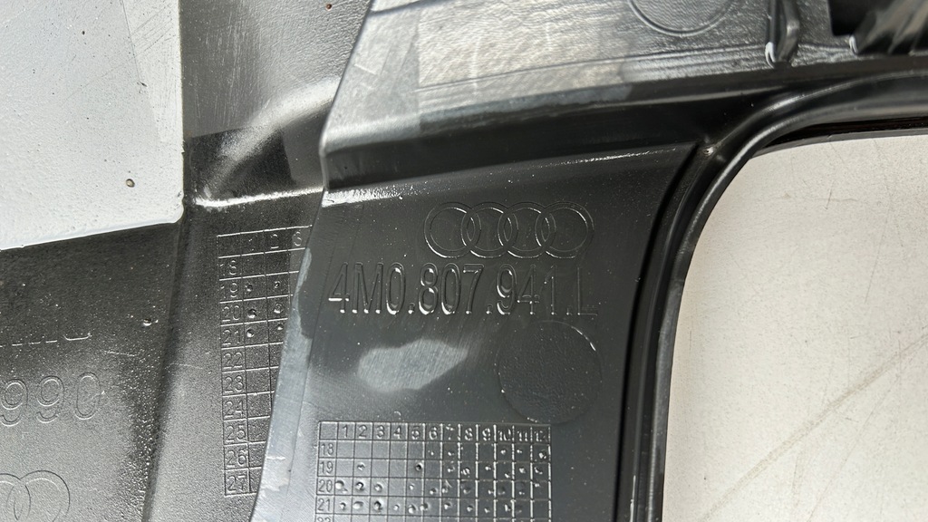 фото №10, Диффузор бампер задняя audi q7 sq7 4m s-line lift 4m0807941l