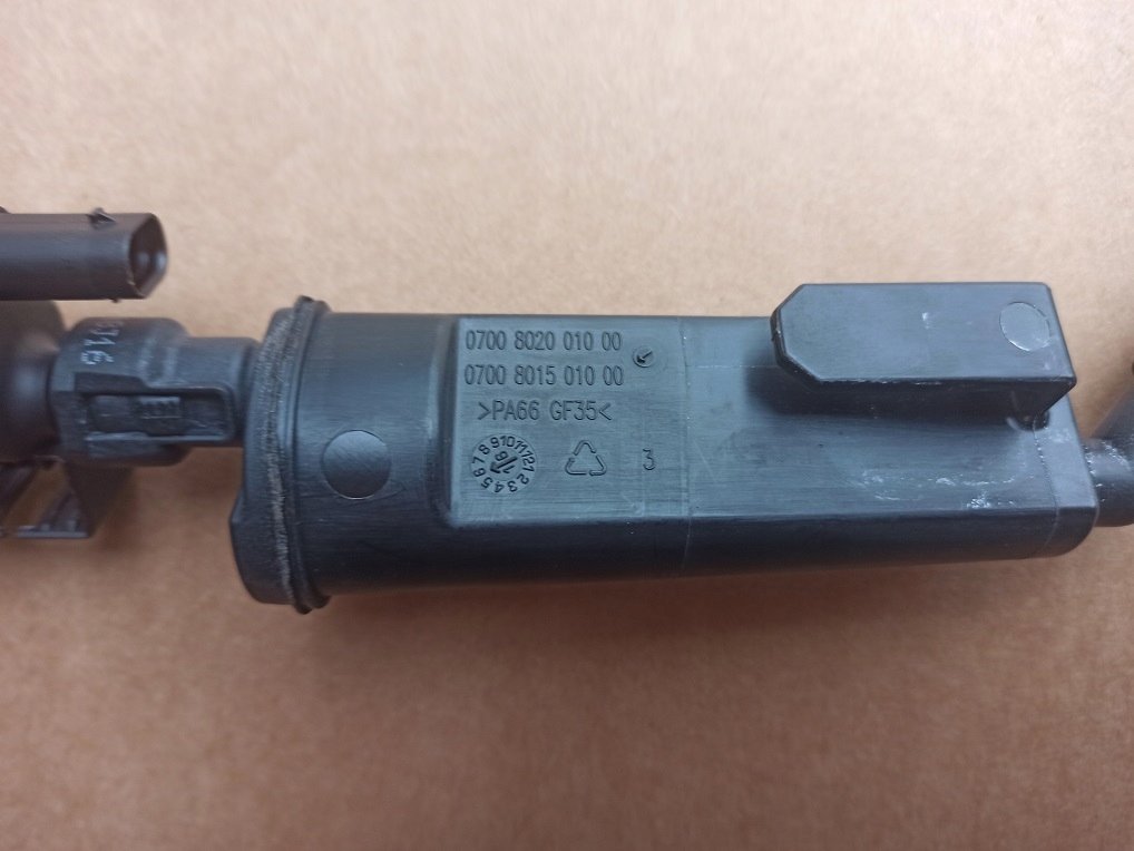 фото №6, Bmw шланг вакуумa клапан 730i li g11 g12 2.0l 7643106