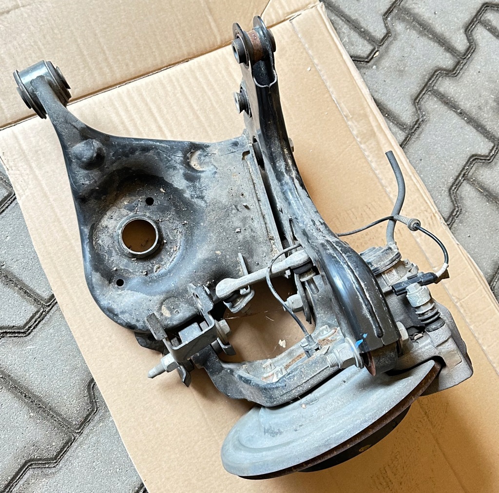 фото №10, Renault captur ii 1.6 e-tech гібрид права ступиця задня важіль поворотний кулак oś