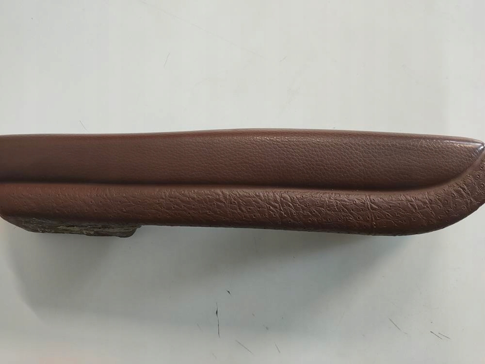 Кронштейн дверь внутри mercedes 107 с Разборки