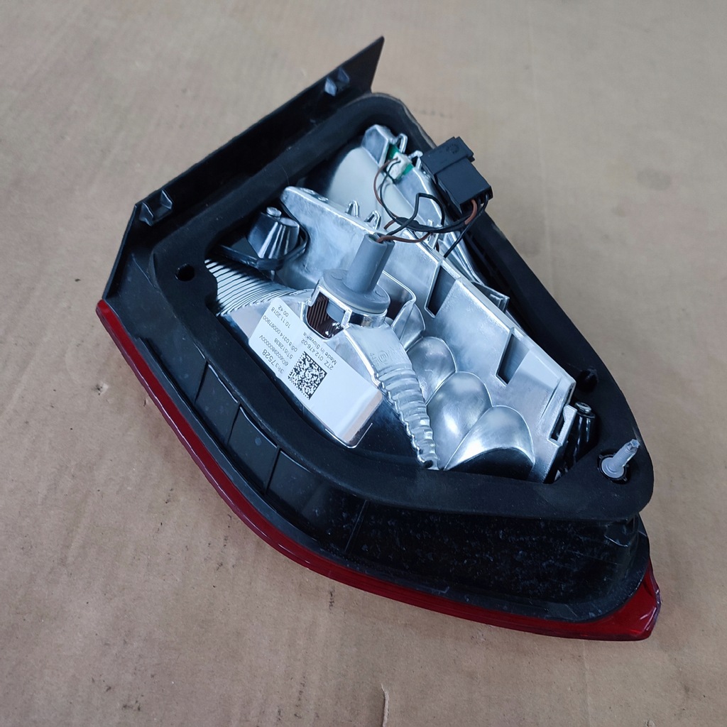 фото №8, Лампа правый задняя opel crossland x 39137528