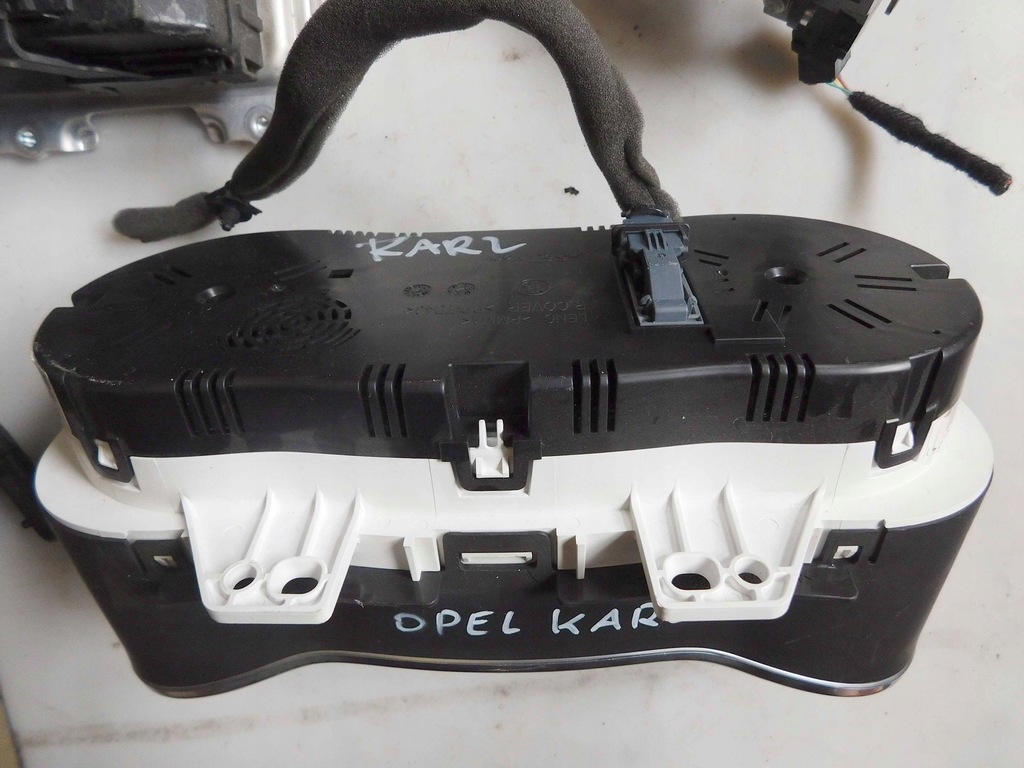 фото №11, Opel karl 15r 1.0 12v l5q набор стартовый бортовой компьютер bsi ключ 12673618