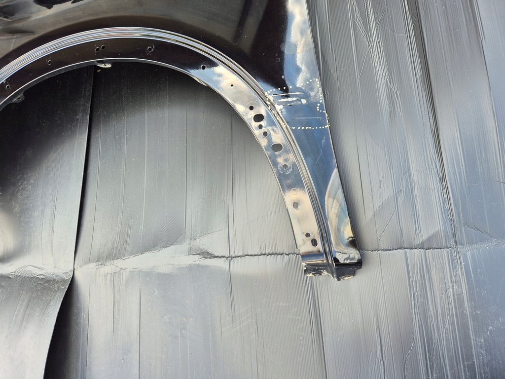 фото №7, Ford ranger vi 22r . крыло правый задняя b002