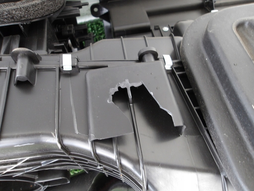 фото №8, Astra k 15-19 1.6 cdti корпус отопителя europa