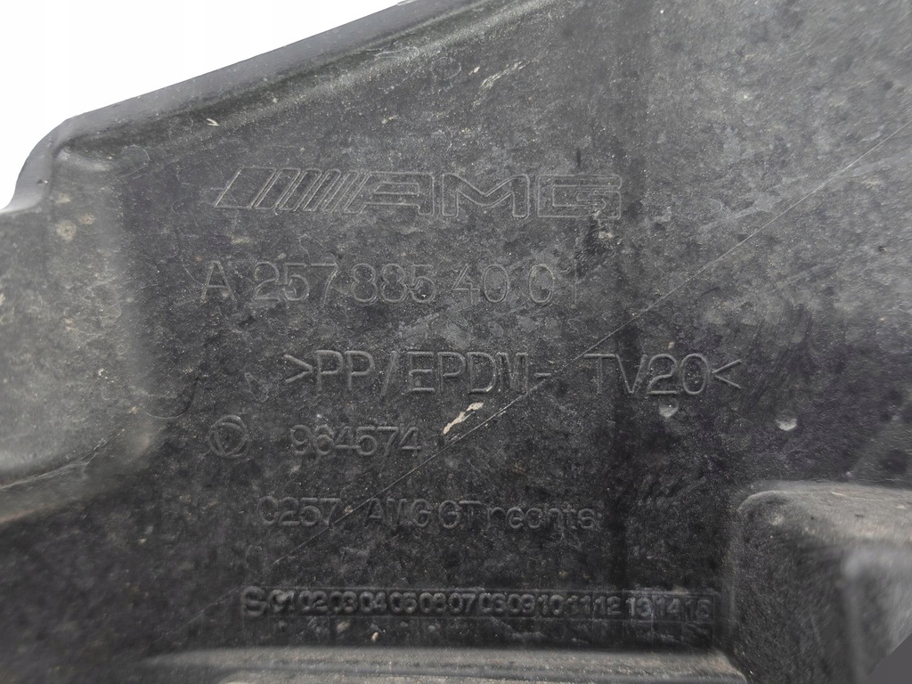 фото №10, Mercedes cls c257 w257 amg 5.3 бампер направляющая правый