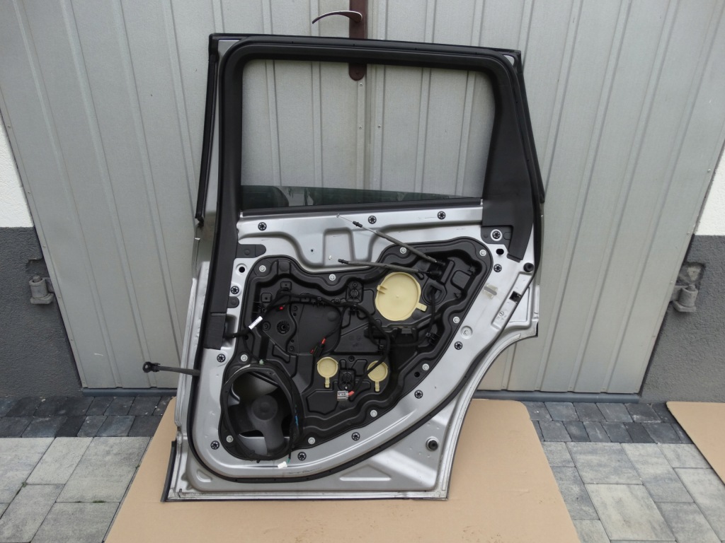 фото №12, Jeep cherokee v kl 13-20 двері правий перед правий задня комплект сірі оригінал