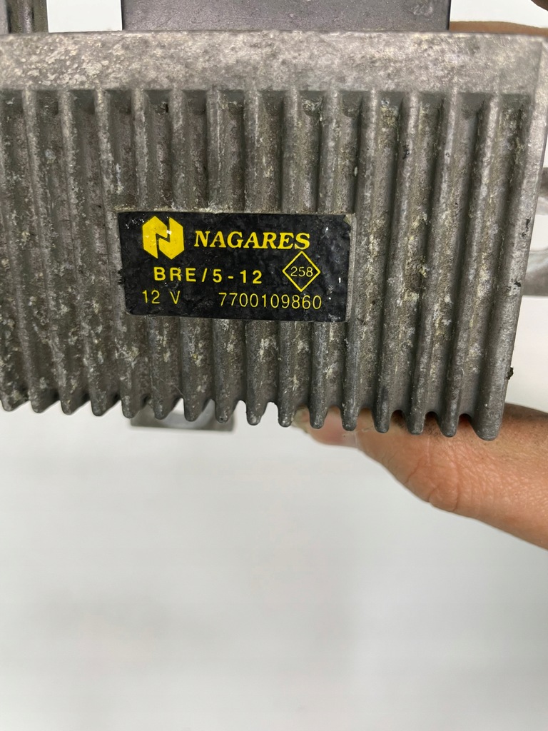 фото №2, Модуль блок управления реле renault 7700109860