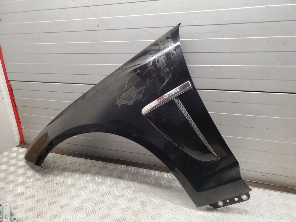 Jaguar xf левая сторона крылья Недорого