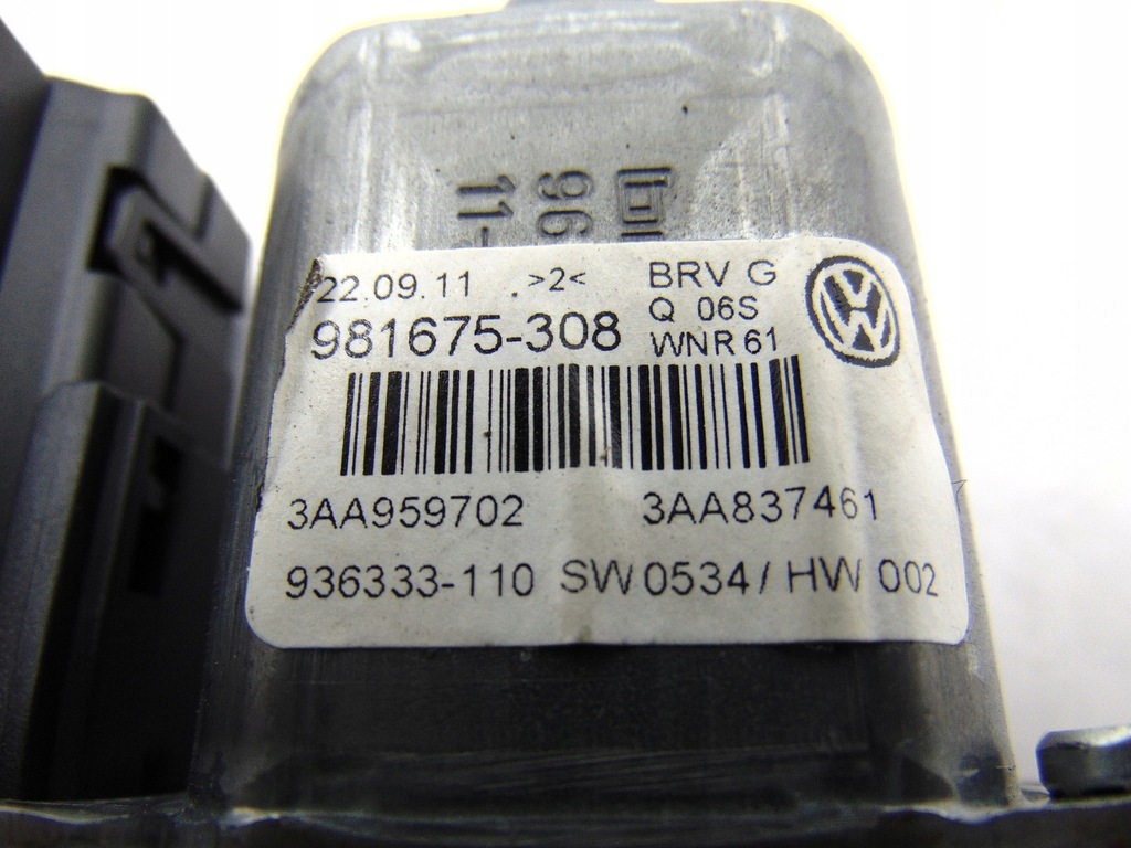 фото №5, Моторчик стекло правый перед передний vw passat b7 3c0959792b