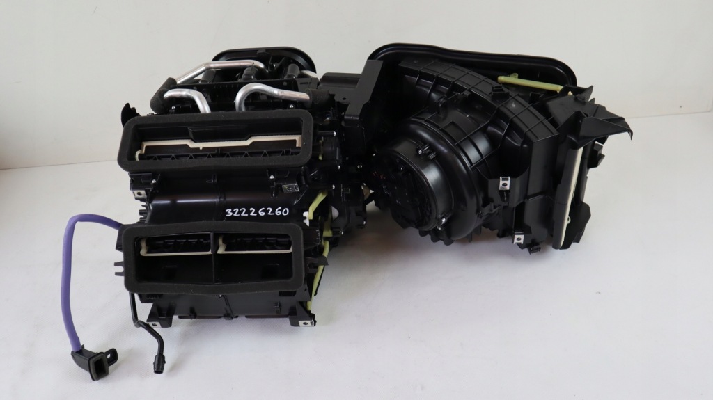 фото №6, Volvo v60 ii 2.0 t6 plug in hybrid отопитель 32226260