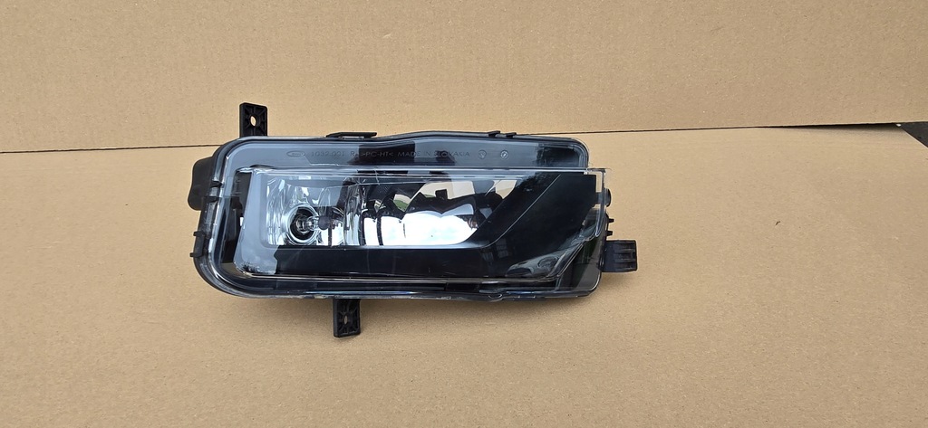 фото №1, Vw crafter ii правый противотуманная фара перед передний