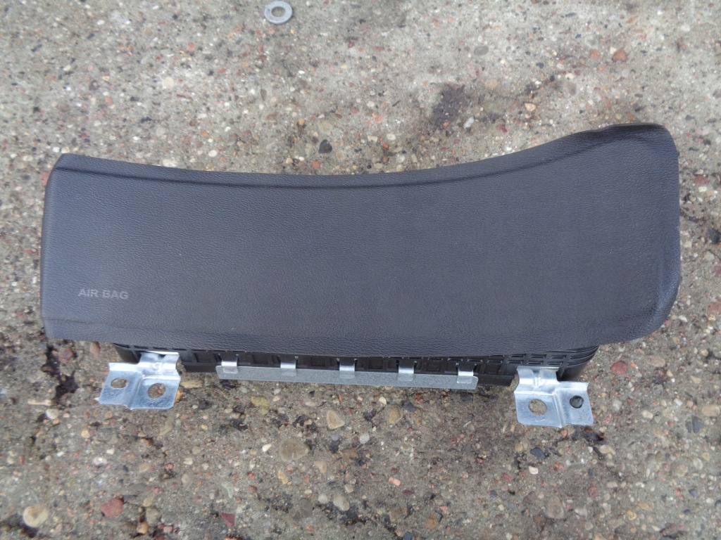 фото №11, Панель приладів консоль панель приладів подушки безпеки ремені alfa romeo brera spider 159 czarna