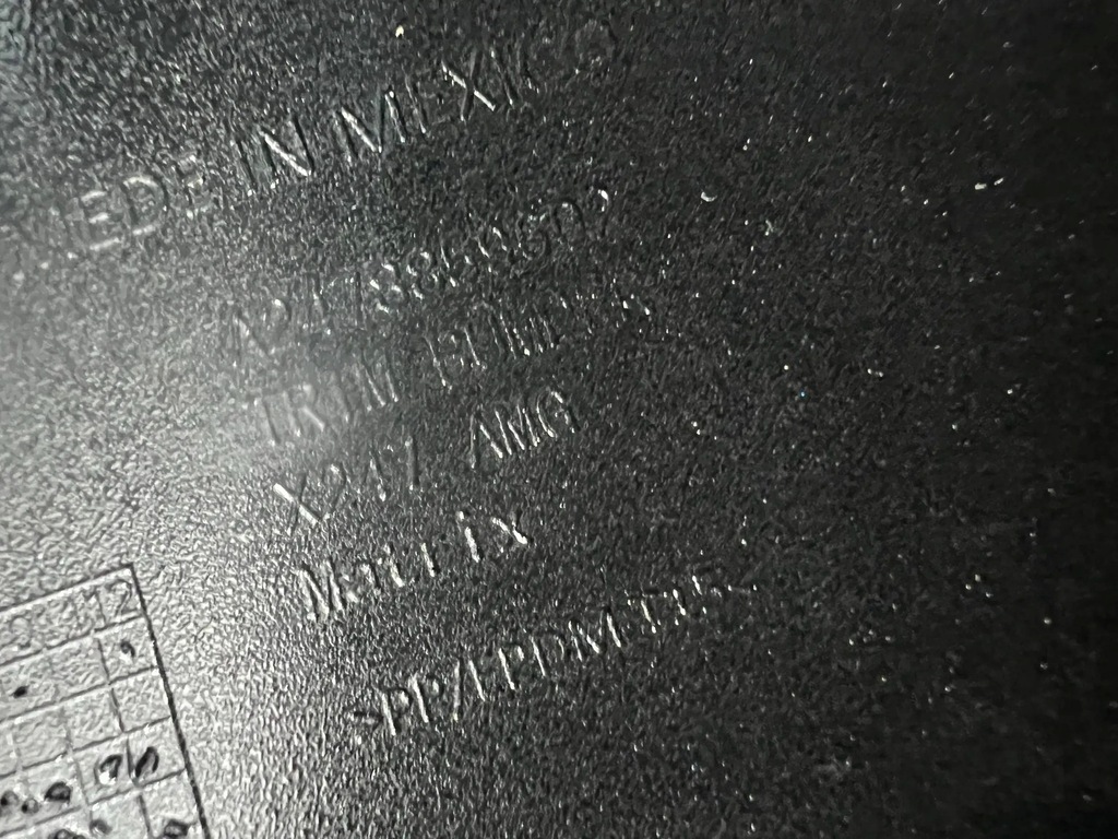 фото №11, Бампер перед передний mercedes glb 247 x247 w247 amg 19 r.-