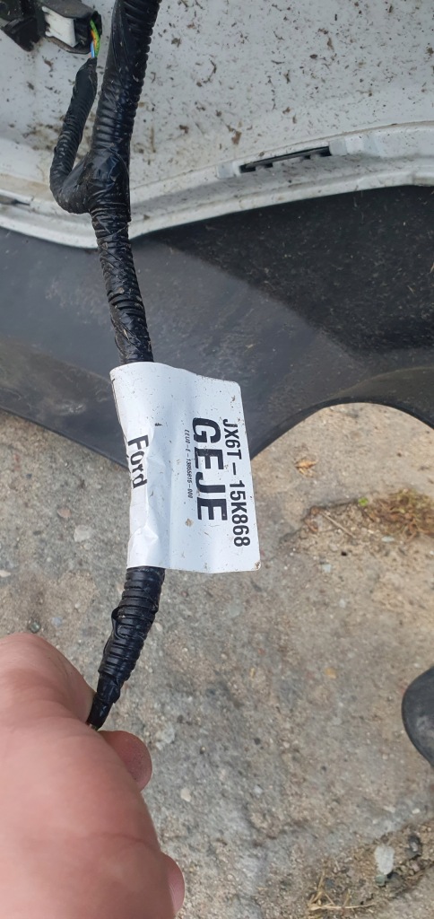 Ford focus mk4 бампер задний  задний pdc хэтчбек Недорого