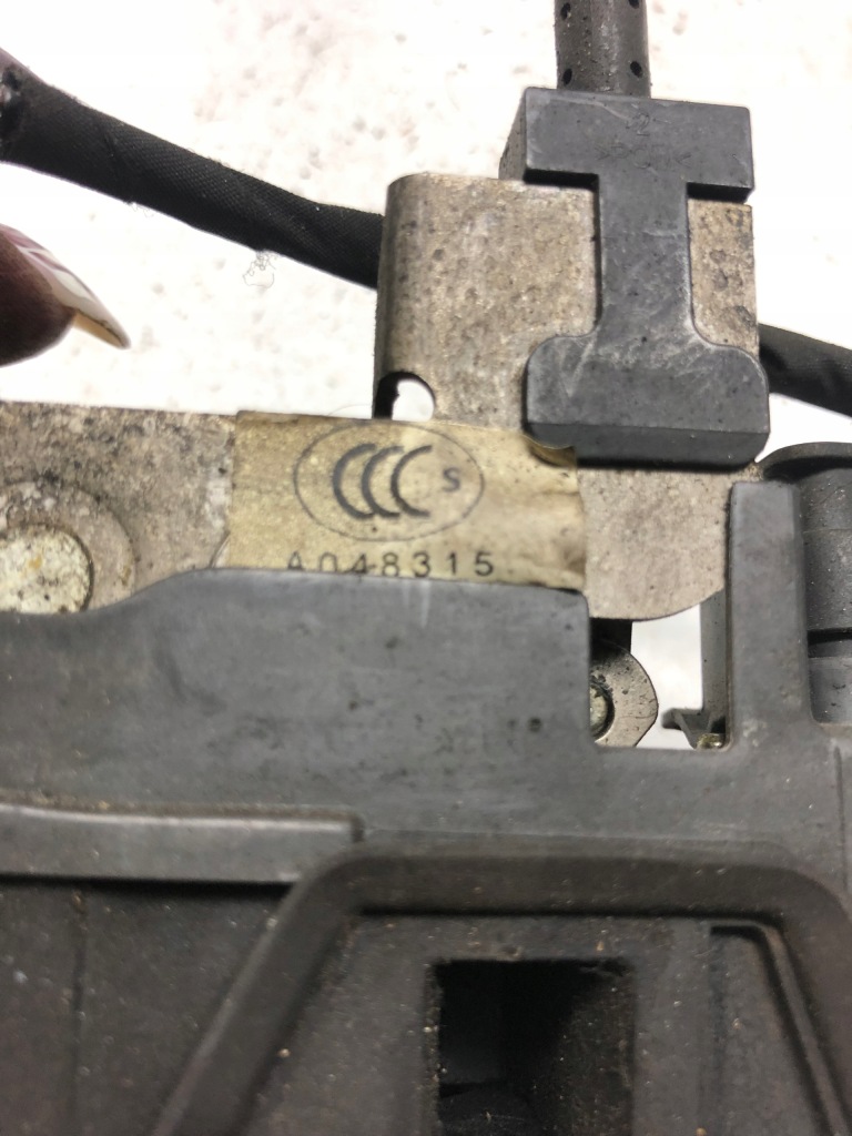 фото №5, Замок двері 932635 правий перед volvo