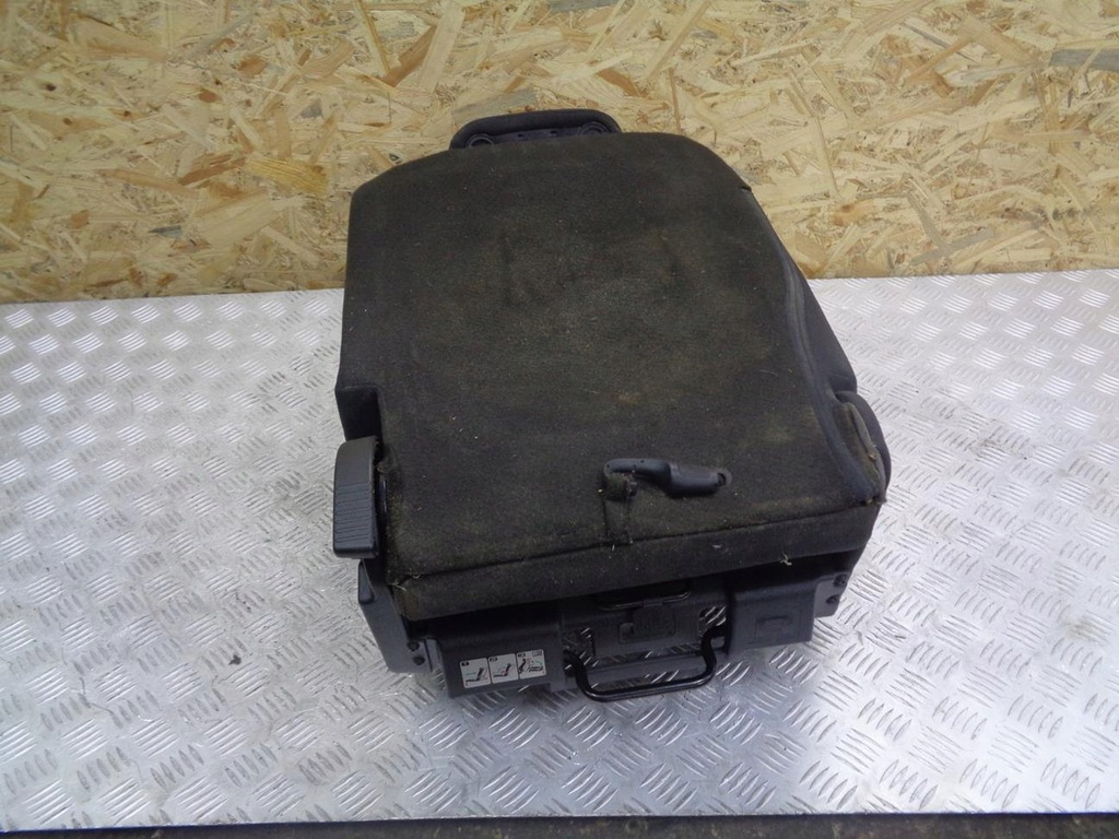 фото №8, Сиденье заднее сиденье правый задняя задний skoda yeti 5l 2009-