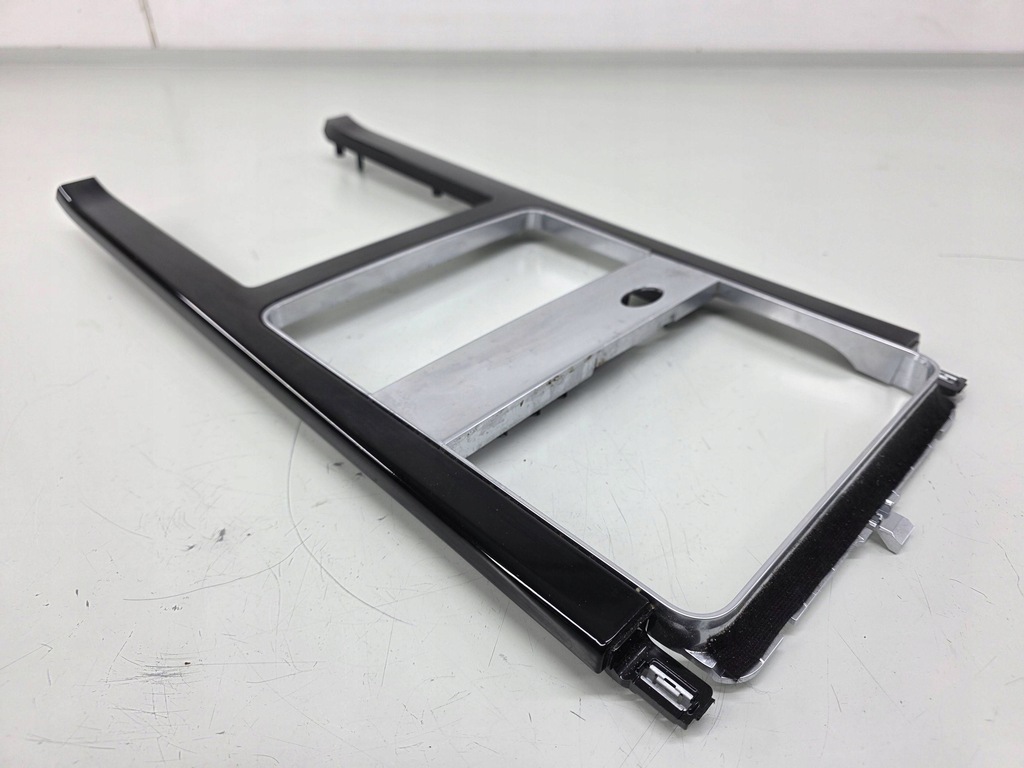 фото №2, Element консолі центральної land rover range rover velar j8a2044e05a