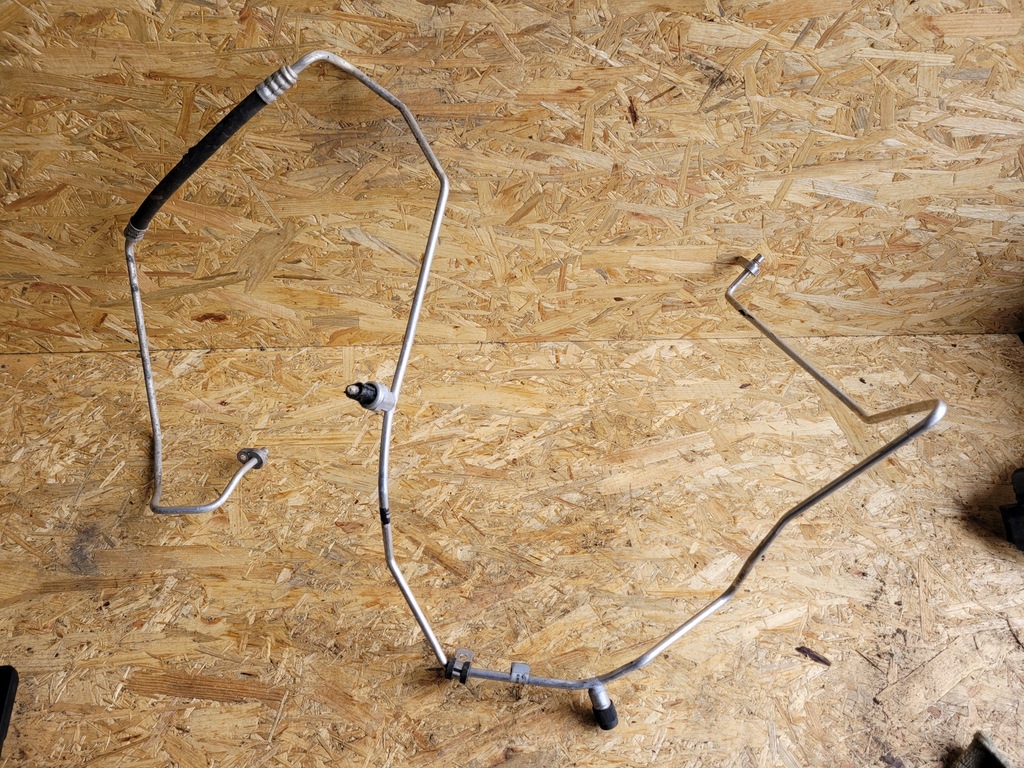 фото №1, Шланг кондиционера renault clio iv 924403126r