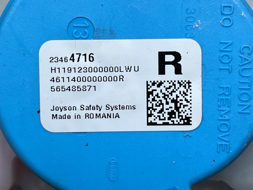 Opel insignia a ремни безопасности с napinaczami 23464716 23465047 комплект в Украине