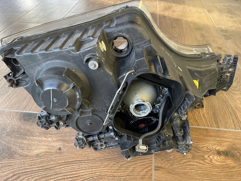 фото №6, Лампа левая перед mercedes actros mp4 a9608200639