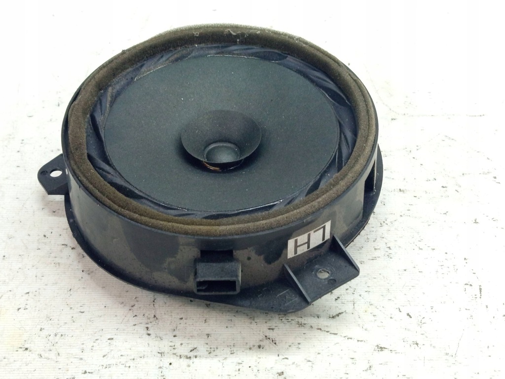 фото №3, Динамик дверь правый задняя subaru forester iv sj 86301sg020