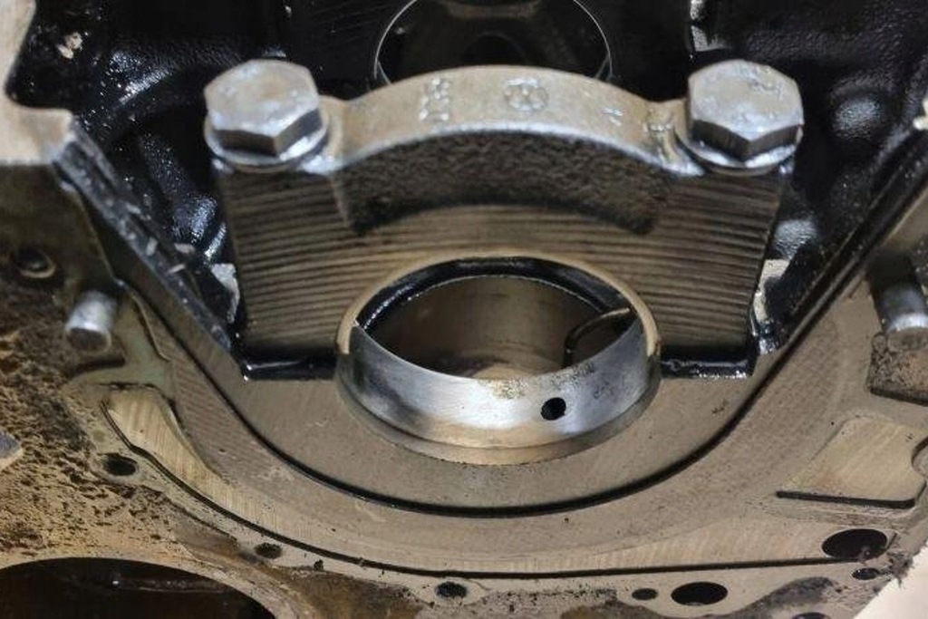 фото №15, Блок двигуна volvo 850 estate lw 046103021 2.46l дизель 103kw 1994