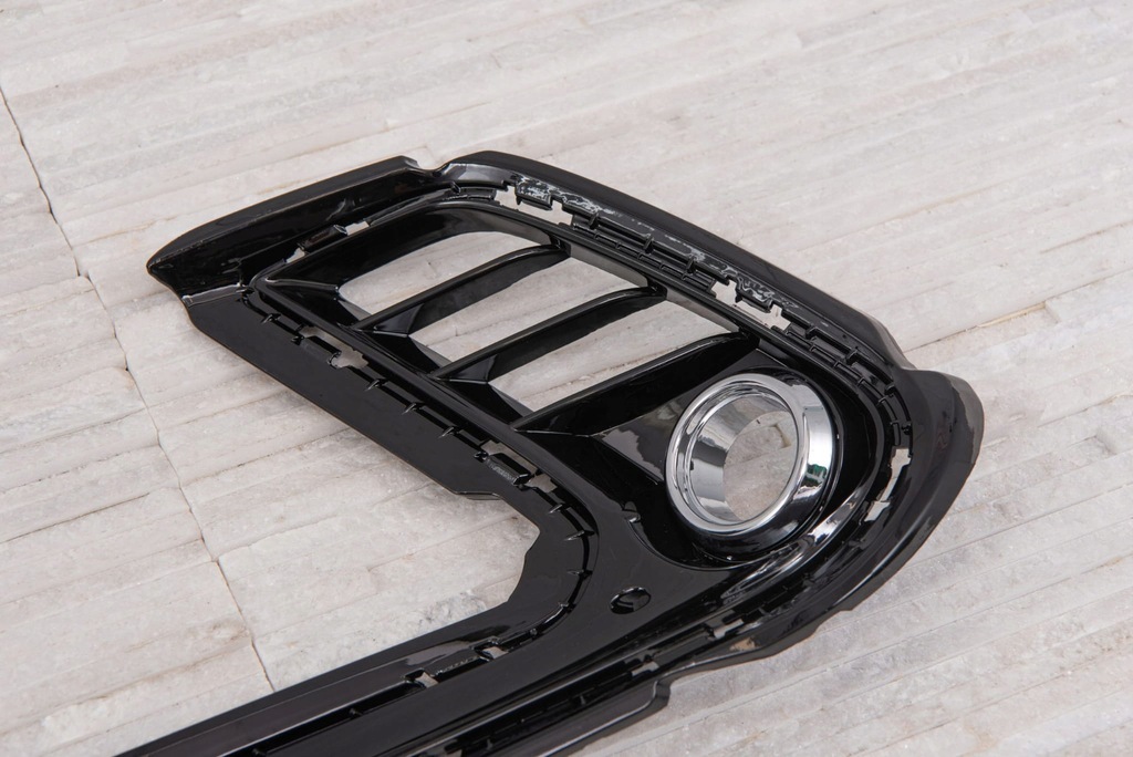 фото №10, Решётка бампера заглушка лампы передняя левая hyundai elantra vi ad 2015-18