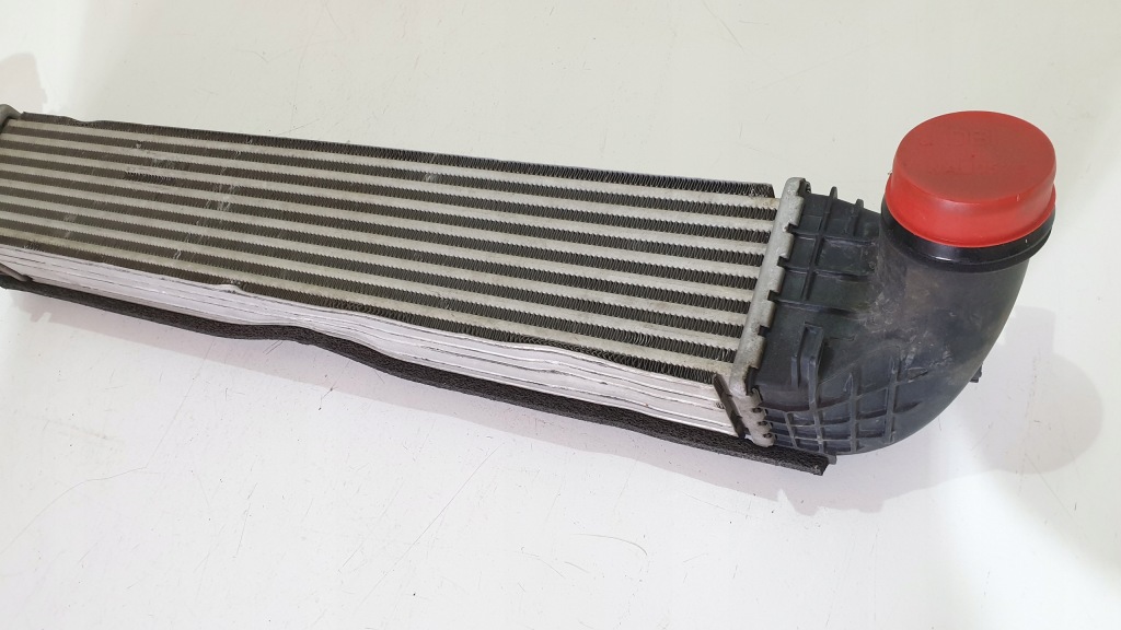 Радиатор воздуха интеркулер astra k 427460812 Киев