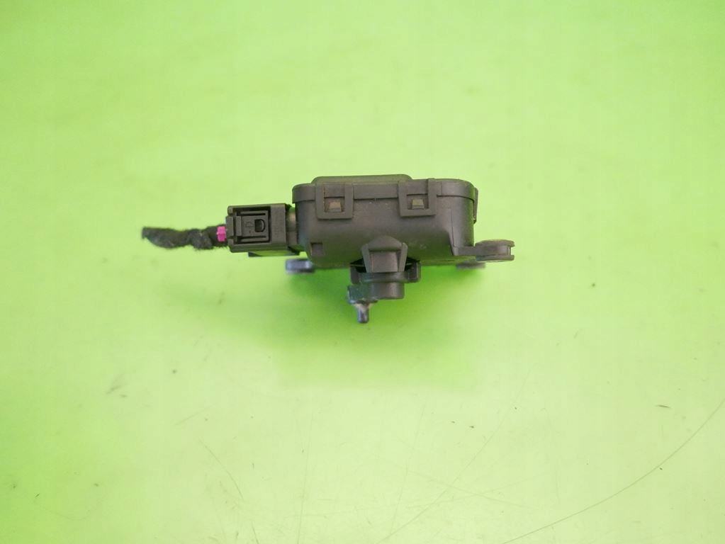 фото №6, Моторчик обігрівача 4b1820511b audi a6 c5 2.4 v6