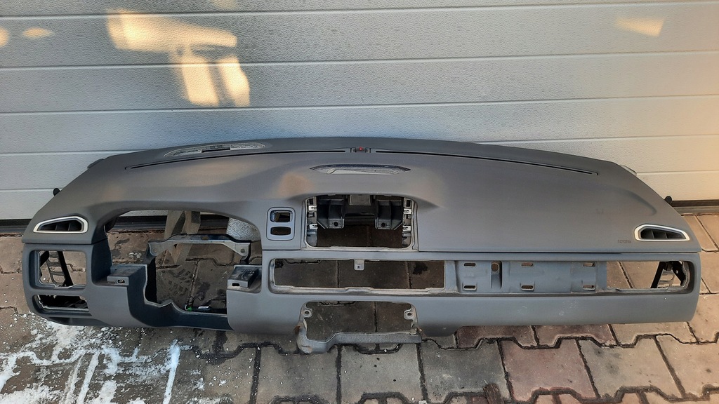 фото №1, Приборная панель приборная консоль volvo s80 ii v70 iii xc70 ii lift радар