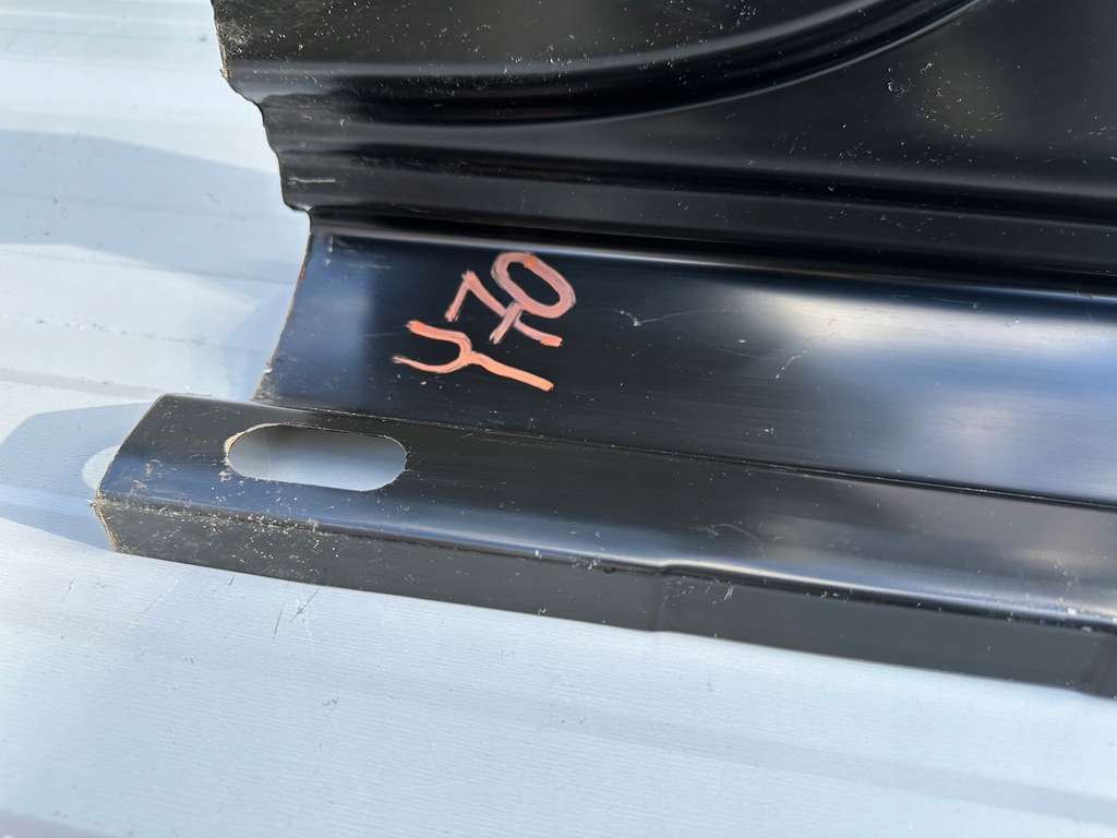 фото №10, Skoda superb iii 3 15r- поріг правий обшивка поріг праве