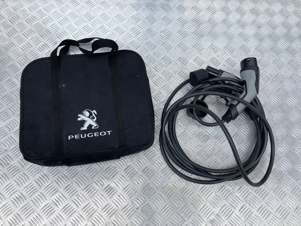 фото №1, Кабель зарядное устройство peugeot e-208 ii 19- электрик