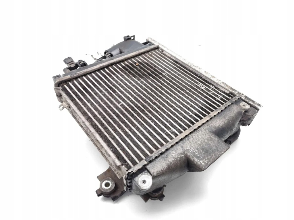 Toyota landcruiser prado радиатор воздуха наддувочный / интеркулер в Украине