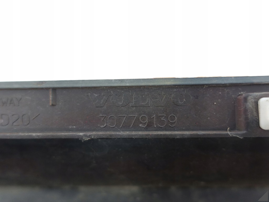 фото №15, Volvo c30 r design sport поріг правий