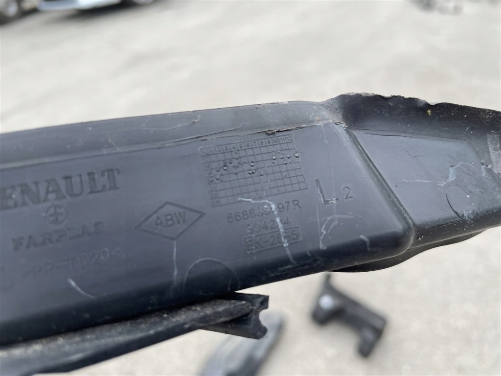 Жабо пластиковий важелі двірник renault clio 5 v 19-23r 20r Київ