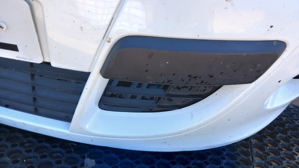 Купить Renault megane 3 кабриолет  бампер перед ov369 противотуманная фара