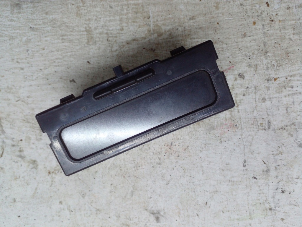 фото №1, Дисплей экран renault scenic i p8200028364a