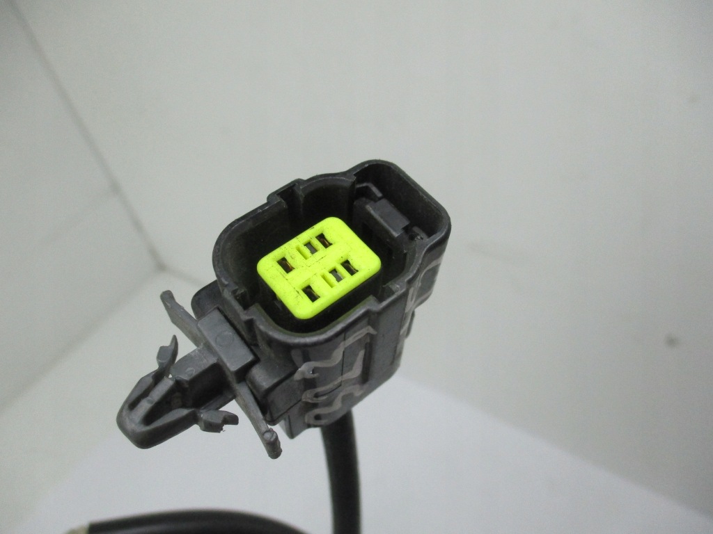 фото №2, Mazda 323 датчик лямбда-зонд 84:zl02:341f2