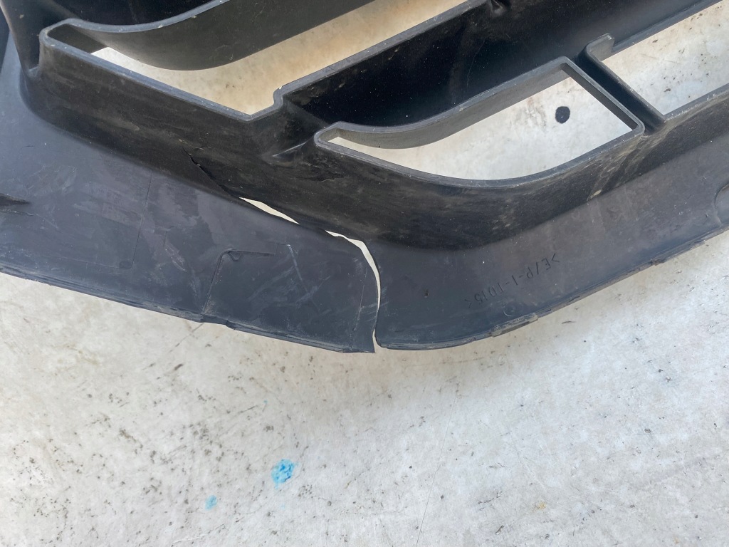 фото №9, Dacia dokker 12- решётка радиатора решётка радиатора 623108367r