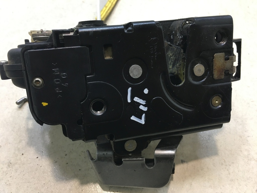 фото №7, Замок двері лівий задня a6 c5 2.5 tdi 4b0839015b