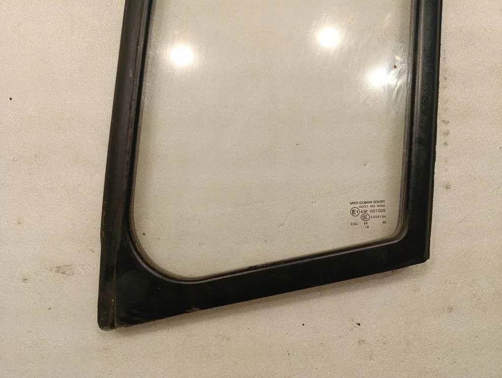 Скло ліва передня mercedes-benz dot27as2m320 2012 Ціна