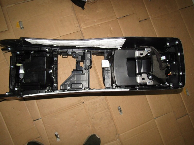 фото №7, Kia sorento iii 3 подлокотник туннель средний