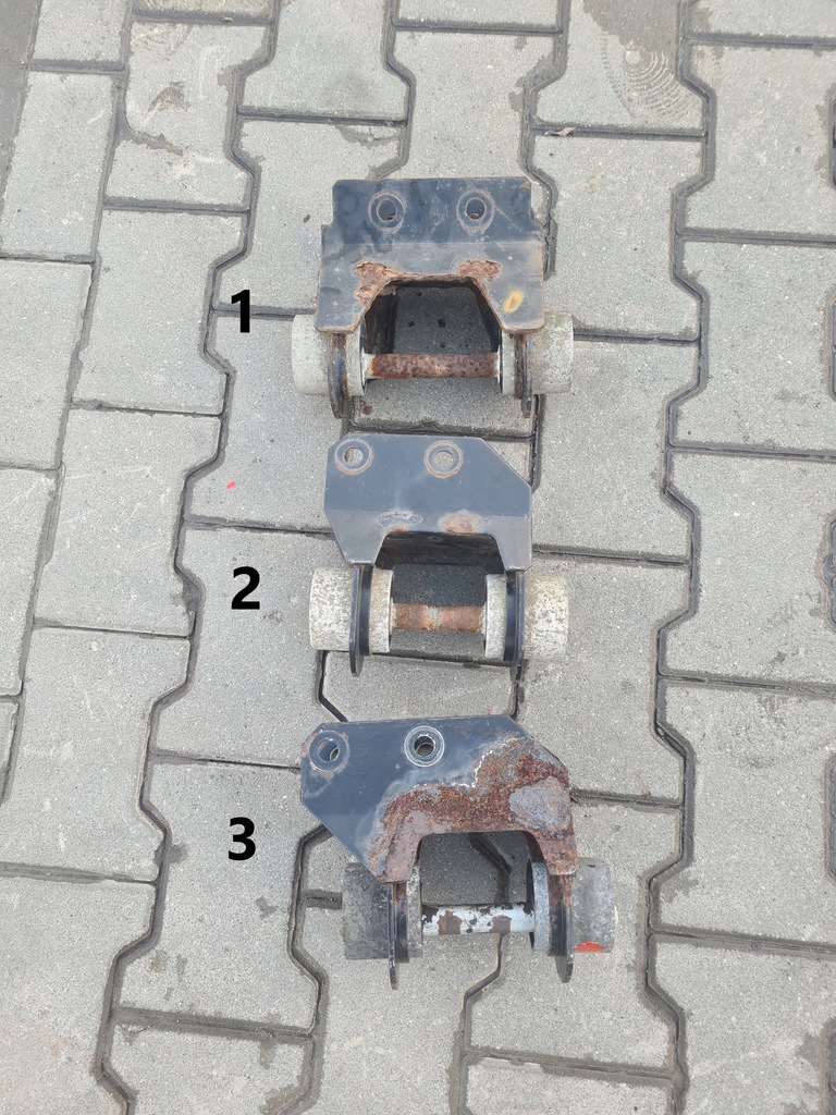 фото №1, Кронштейн кронштейн засов замка кабины renault midlum dxi volvo fl