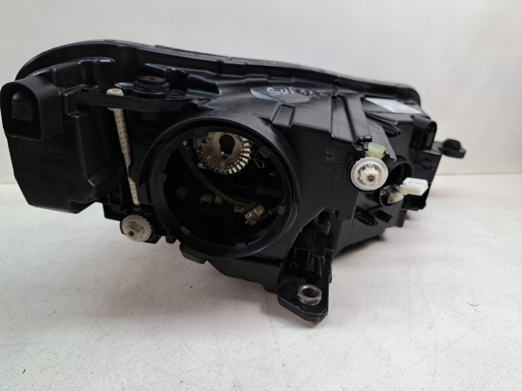 фото №12, Фара лампа перед ліва права ксенон skoda superb iii