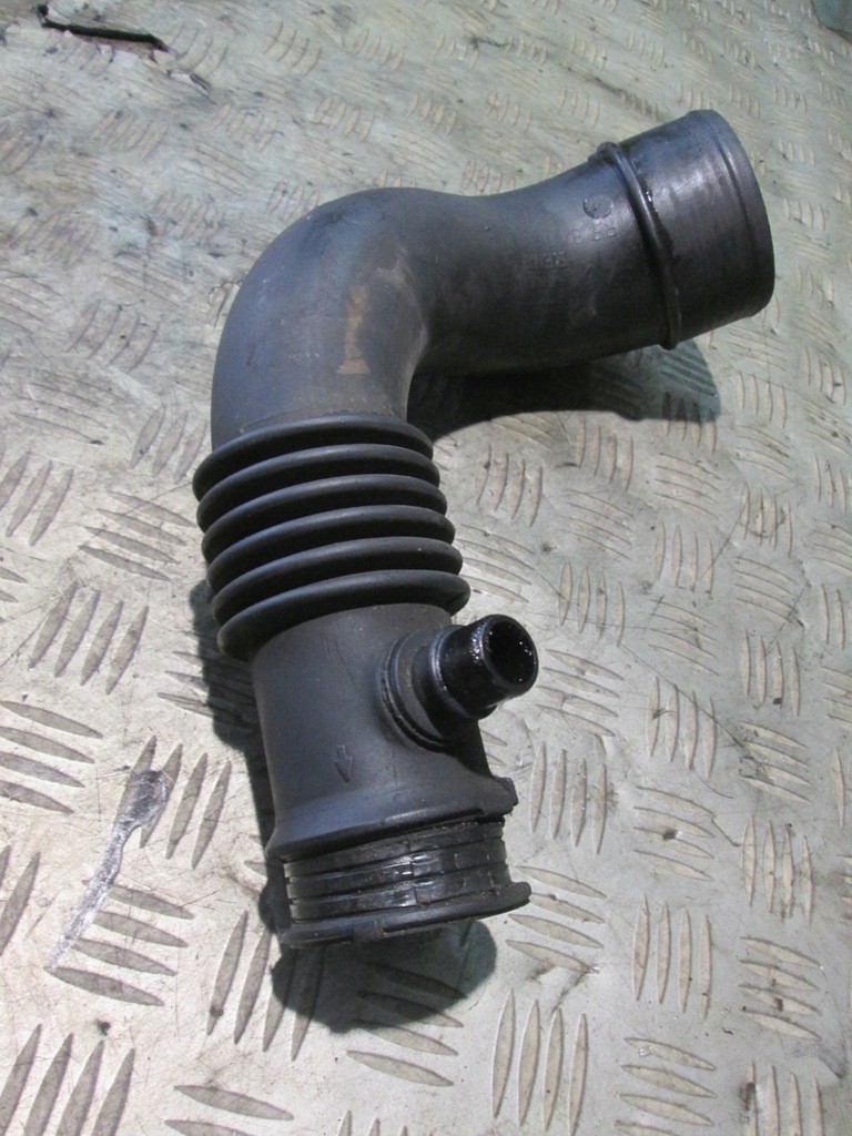 фото №1, Шланг труба турбины renault scenic ii 8200201615c 1.9 dci